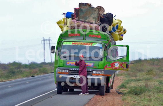 Africa, Kenya, truk on the road DSC_2427 bis copy