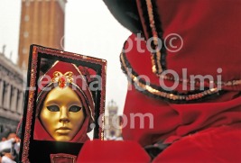 Italy, Venice, carnival, mirror mask reflection (22-13) bis JPG copy
